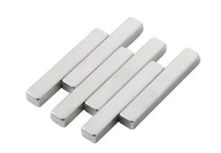 Le revêtement industriel plat de Ni de Cu de Ni de barres aimantées a adapté de longs aimants aux besoins du client forts