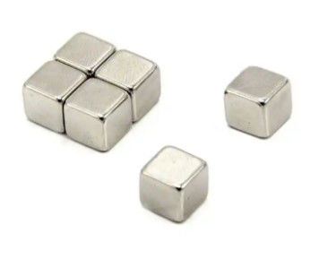 Aimant permanent de bloc d'OEM, matériel aggloméré d'aimant de néodyme