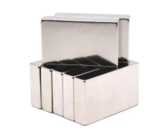 Aimant léger de NdFeB de bloc, aimants rectangulaires forts superbes