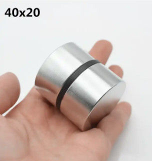 N52 40x20 mm Super Strong Round Rare Earth Disque de haut-parleur puissant Aimant NdFeB