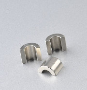 28UH-40UH a aggloméré les aimants de revêtement de super pouvoir de Ni de CU de Ni d'aimants de NdFeB